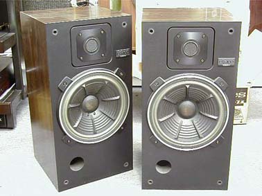 TRIO LS-100 大型スピーカー TRIO LS-100の仕様 トリオ