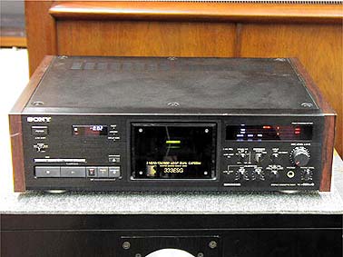 SONY　カセットデッキ　TC-K333ESG　ジャンク品 ジャンク SONY カセットデッキ TC-K333ESG