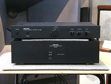 ROTEL コントロールアンプ RC-880