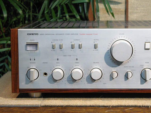 ONKYO オンキョー プリメインアンプ インテグラ A-820GTR a-820rs-h.jpg