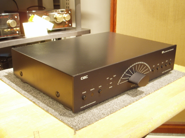 ジャンク　CEC AMP3300 ジャンク】CEC AMP3300 プリメインアンプ CEC AMP3300 なんちゃって