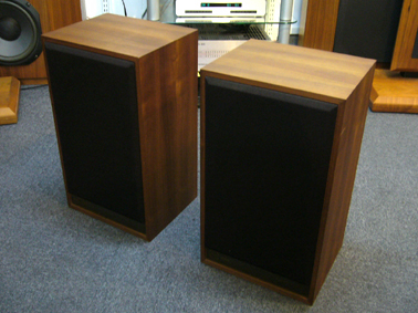 ジャンク TANNOY Venus V30 スピーカー ペア 音響 訳有 タンノイ N3893969 TANNOY タンノイ Venus V30 ジャンク