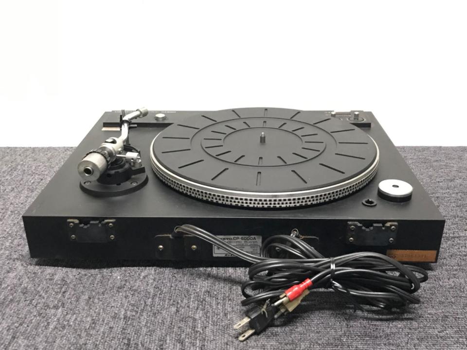 ONKYO FG Servo Turntable CP-6000A、A-4000 レコードプレーヤー ONKYO FG Servo Turntable CP-6000A、A-4000 レコードプレーヤー