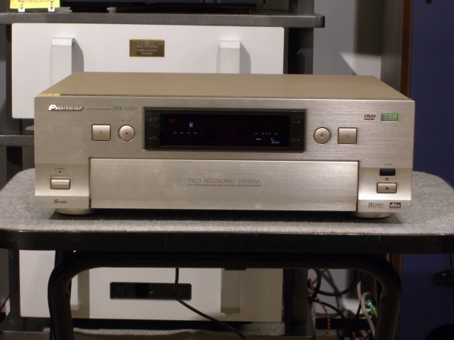 Pioneer DVR-1000 DVDレコーダー DVR-1000 (Pioneer) 1999年 | 古いハードに囲まれて since2011