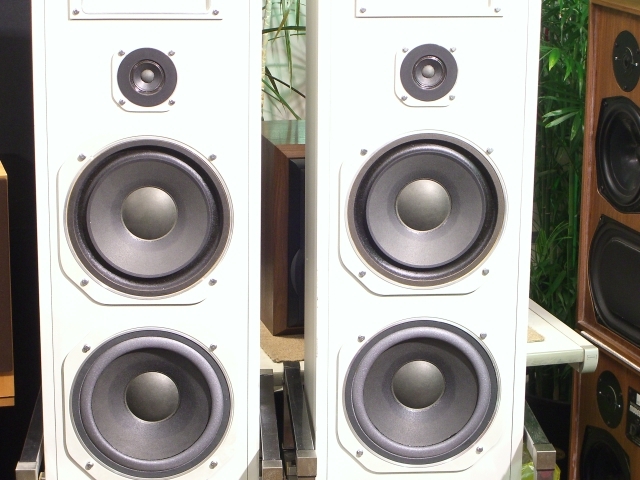 LH専用DIATONE オーディオアンプ 3台セット 2S-2503 DIATONE - 中古オーディオ 高価買取・販売 ハイファイ堂