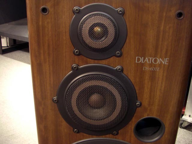 DIATONE DS-600Z（左側） DIATONE DS-600Z（左側） DIATONE DS600Z スピーカー(左側一台分