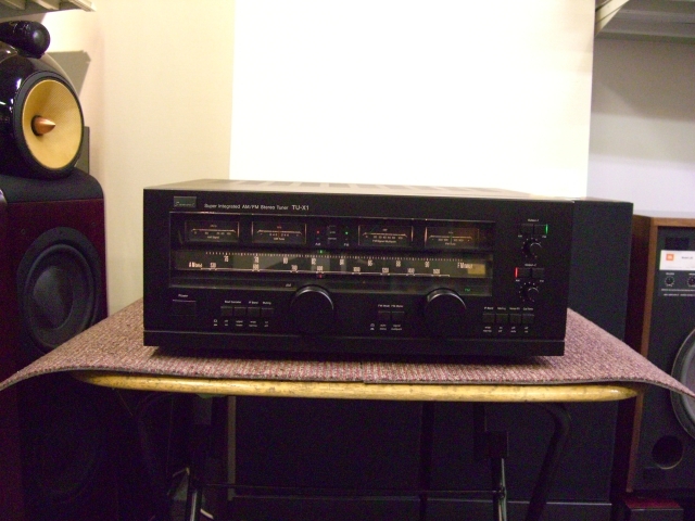 サンスイ　SANSUI TU-X1 超高級チューナー　取りに来れる方のみです Sansui TU-X1 Broadcast Reference Excellence! – Holt Hill Audio