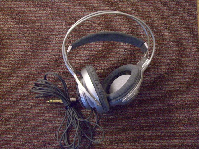 MDR-F1 SONY - 中古オーディオ 高価買取・販売 ハイファイ堂