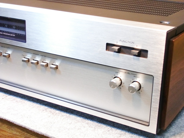 TAN-8250 SONY - HiFi-Do McIntosh/JBL/audio-technica/Jeff Rowland