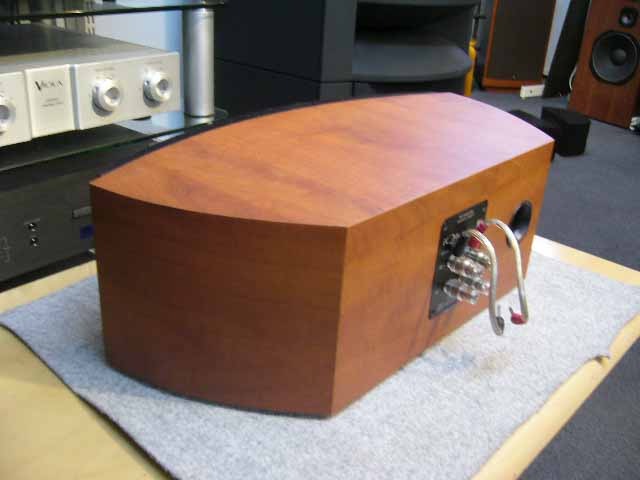 【美品】KEF センタースピーカー IQ6C KEF センタースピーカー iQ6c