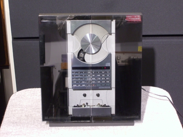 ジャンクBang&Olufsen B&O Beosound 2500 Bang & Olufsen Beosound 2500 Radio & CD Works Tape & Doors
