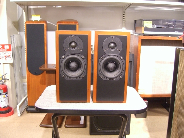 ATC SCM10 スピーカー ATC : SCM10 YEW - 中古 | オーディオユニオン