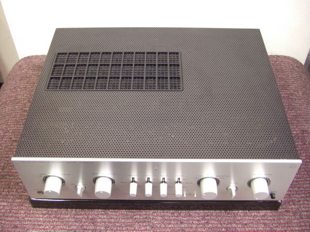 LUXMAN L-11 プリメインアンプジャンク(F119) LUXMAN L-11 プリメインアンプジャンク(F119)