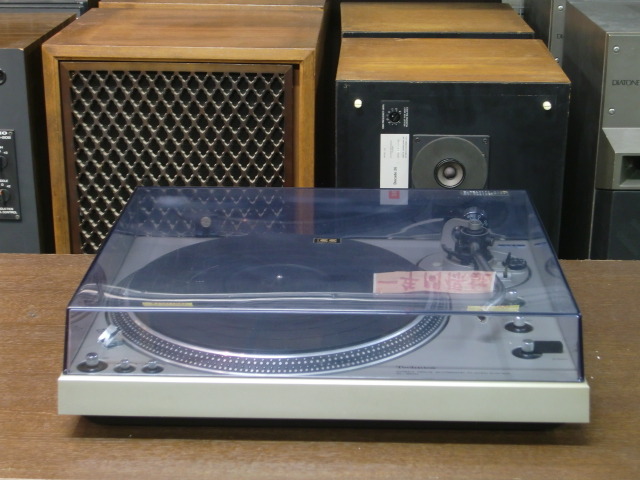 Technics SL-1600 完動品 フルオート 美品級 Technics SL-1600の仕様 テクニクス