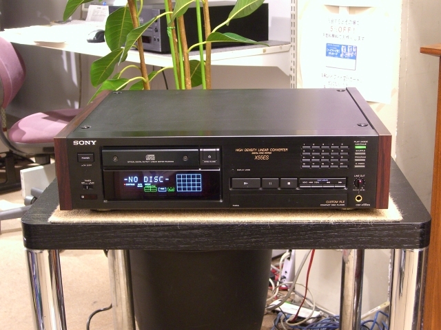 CDP-X55ES SONY - HiFi-Do McIntosh/JBL/audio-technica/Jeff Rowland