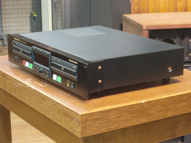 マランツ業務用CDレコーダー　CDR510 PONY-修理] 「CDR510/marantz」CDレコーダーを修理した - YouTube
