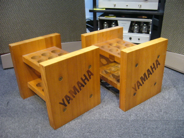 YAMAHA スピーカースタンド ブラック スピーカースタンド 4本セット 黒のスピーカースタンドセット