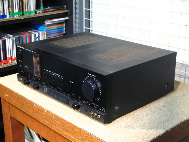 ALPINE/LUXMAN ステレオアンプ LV-105u ALPINE/LUXMAN LV-105uの仕様 アルパイン/ラックスマン