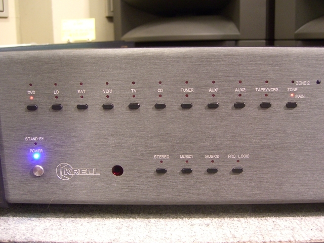 激レア 定価100万 KRELL HTS2 AVプリアンプ krell_illusion2_side.jpg
