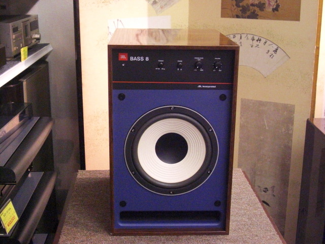 （川瀬）JBL BASS 8 サブウーファー Specifications of the JBL subwoofer BASS8