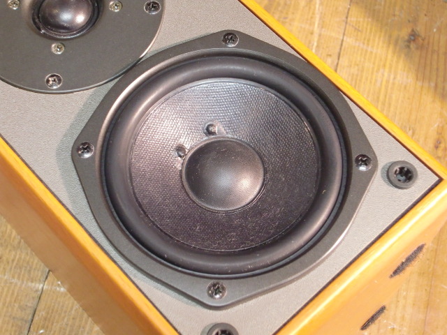 ONKYO 2ウェイスピーカー　D-V3(改) ONKYO 2ウェイスピーカー D-V3(改) ONKYO 2ウェイスピーカー D