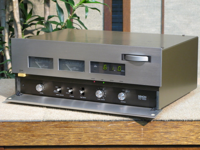 DENON TU-1500 AM/FMラジオチューナー DENON TU-1500-N 箱庭サイズの薄型FM/AMチューナーは、小さい