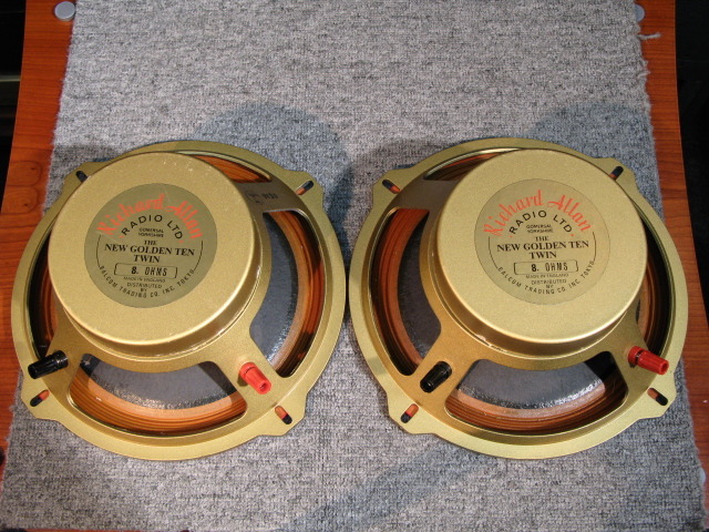 NEW GOLDEN EIGHT TWINダブル仕様 Richard Allan - 中古