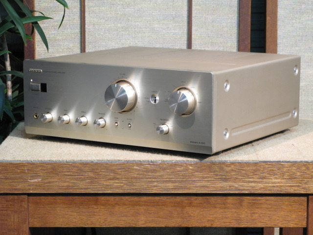 Integra A-925 ONKYO - 中古オーディオ 高価買取・販売 ハイファイ堂