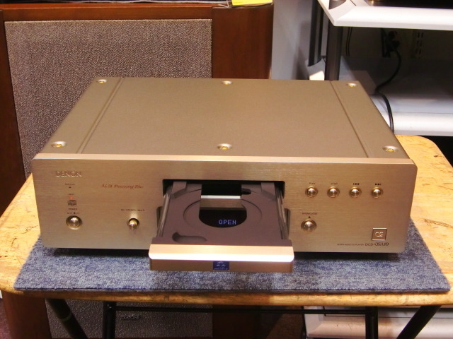DENON DCD-SA10 高音質CDプレーヤー メンテナンス済み 中古品 DENON DCD-SA10 高音質CDプレーヤー メンテナンス済み 中古品