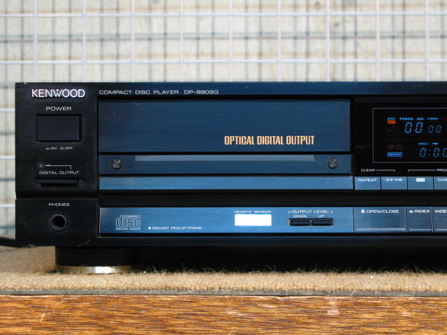 KENWOOD DP-990SG CDプレーヤー Kenwood DP-990 SG | hifi-wiki.com