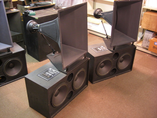 XEQ 504A+DH1A+ホーン+キャビネット(ぺア) Electro Voice - 中古 XEQ 504A+DH1A+ホーン+キャビネット(ぺア) Electro Voice - 中古