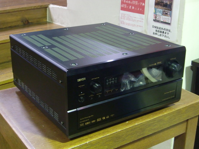 DENON ◆ デノン　高級AVサラウンドアンプ　　AVC-A1SR デノン、Denon Link搭載のフラッグシップAVアンプ「AVC-A1SR」