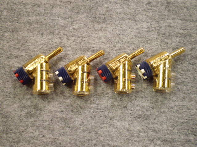 中古 旧品 【WBT0645】 バナナプラグ WBT ダブリュービーティー バナナプラグ 4個 ケース入り WBT-0645 ②