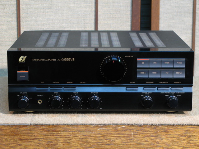 SANSUI サンスイ 山水 プリメインアンプ AU-555A Sansui AU-555 SANSUI SANSUI サンスイ 山水 プリメインアンプ AU-555A Sansui AU-555 SANSUI