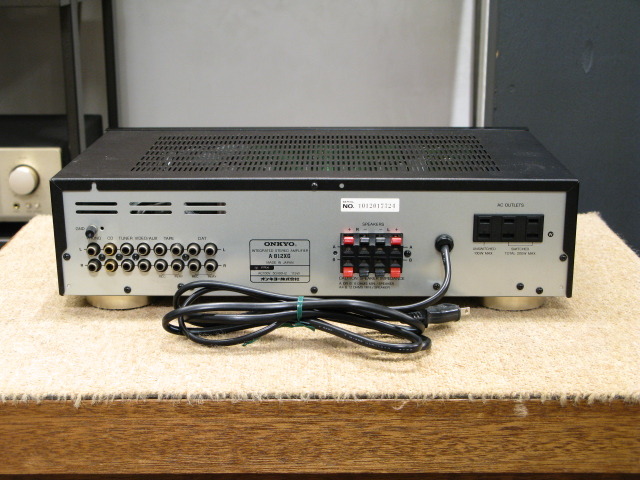 整備済 程度良 ONKYO オンキョー Integra A-812XG 取説付 整備済 程度良 ONKYO オンキョー Integra A-819GTR 木目