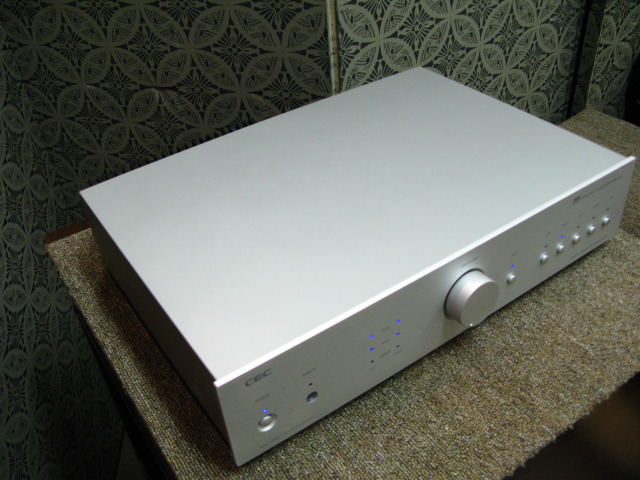 AMP3300R C.E.C. - 中古オーディオ 高価買取・販売 ハイファイ堂