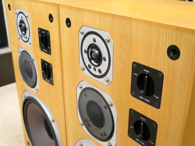【NT2000】Yamaha NS-670 スピーカー Yamaha NS-670 Speakers 10” 3 Way Hifi B Mint Condition Sound