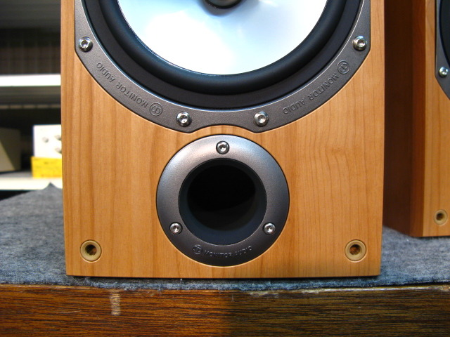 値下げ！！Monitor Audio スピーカー　Bronze BR2 Monitor Audio BRONZE BR2 スピーカー ペア @31613 / 中古