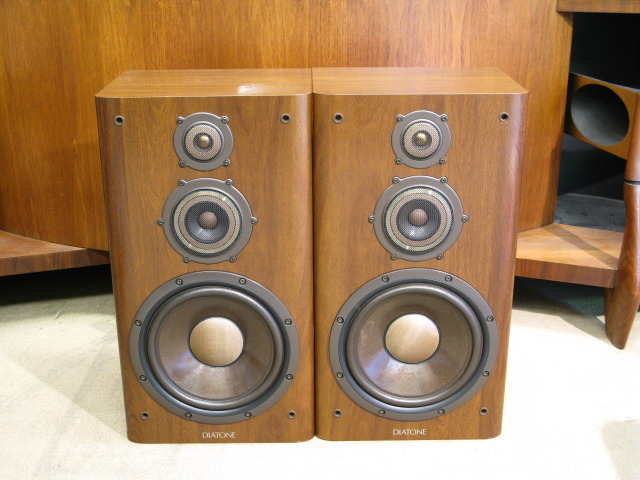 スピーカー・ウーファー DIATONE  DS-800Z DIATONE DS-800ZXの仕様 ダイヤトーン