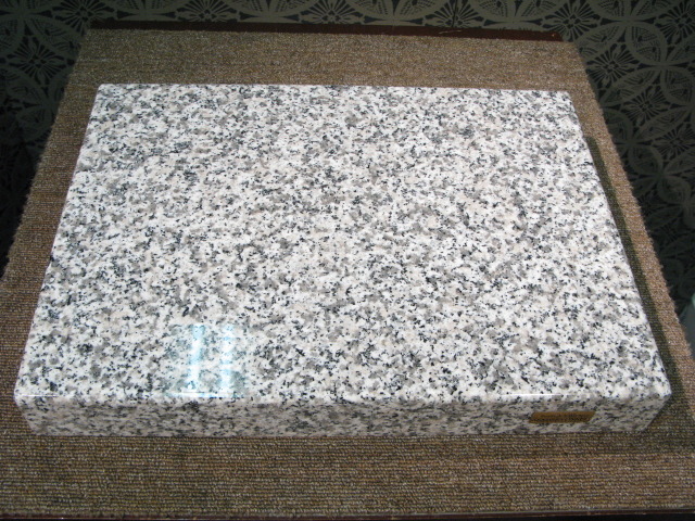 白御影石 400×300×50（mm） 石匠運慶 - 中古オーディオ 高価買取・販売