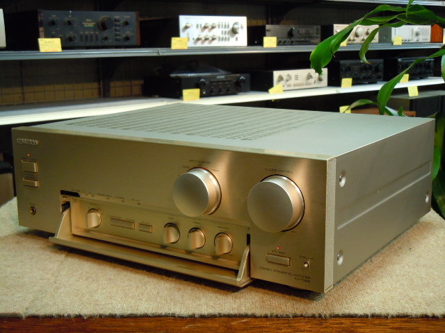 可動品！】KENWOOD プリメインアンプ KA-7090R！