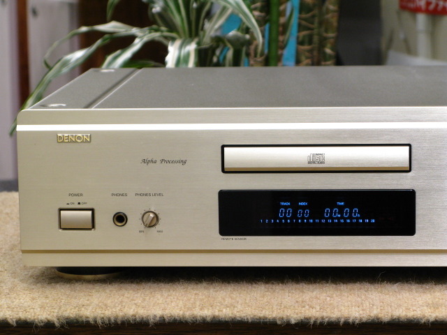 【中古】DENON DCD-1550AR s-l400.jpg