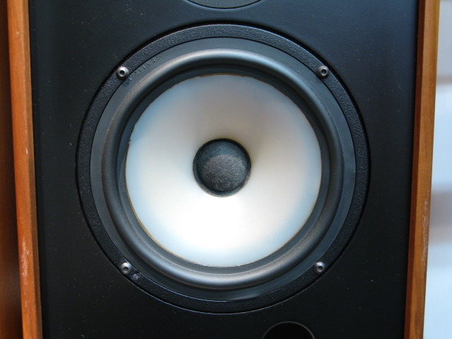 ロジャース　Rogers スタジオ5　スピーカー　中古 Rogers Studio5の仕様 ロジャース