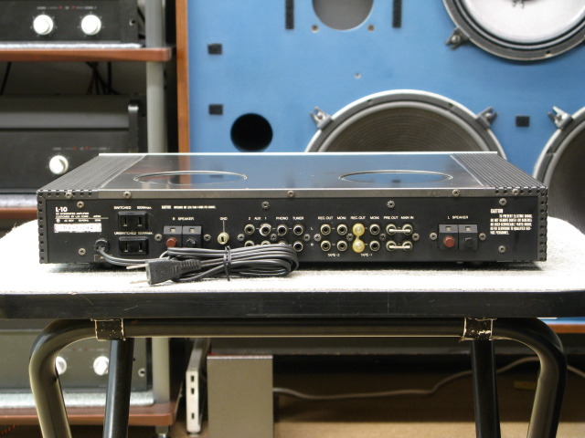 LUXMAN L-10 アンプ ラックスマン L-10 - アンプとインプとの日々
