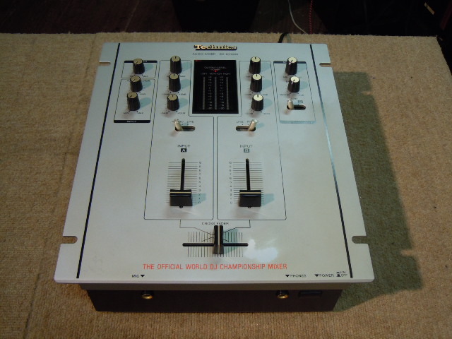 値下げ　Technics テクニクス SH-DX1200 DJミキサー 中古品のTechnics、DJミキサー/SH-DX1200 BKのご紹介です。