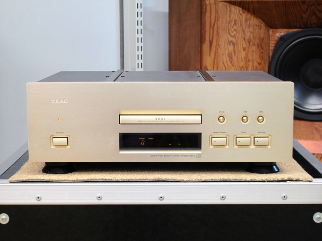 TEAC VRDS-25XS Beautiful TEAC VRDS-25 CD Player Repair \u0026 Service | LiQUiD AUDiO
