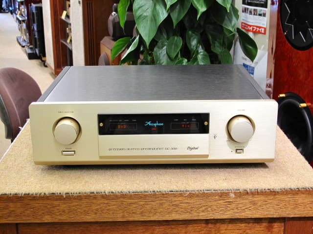 DC-300 Accuphase - 中古オーディオ 高価買取・販売 ハイファイ堂