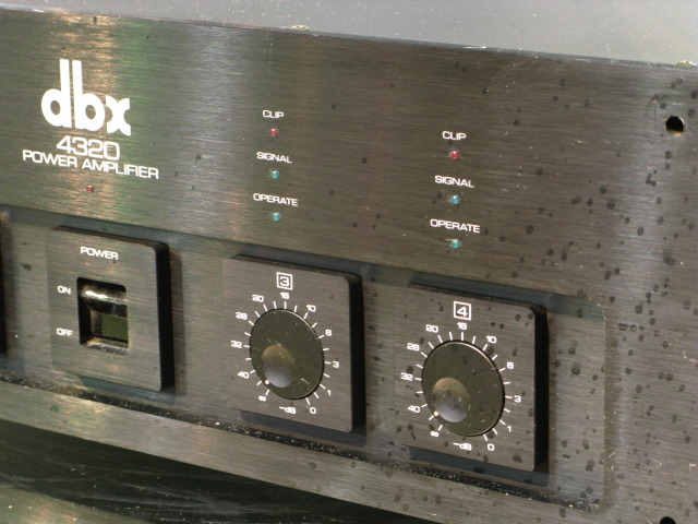 dbx BX-3 パワーアンプ dbx BX-2 4ch/3ch/2ch切替型 パワーアンプ 動作