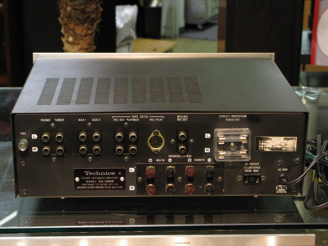 アンプ Technics SU-3000 アンプ Technics SU-3000 Technics SU-3000の仕様 テクニクス