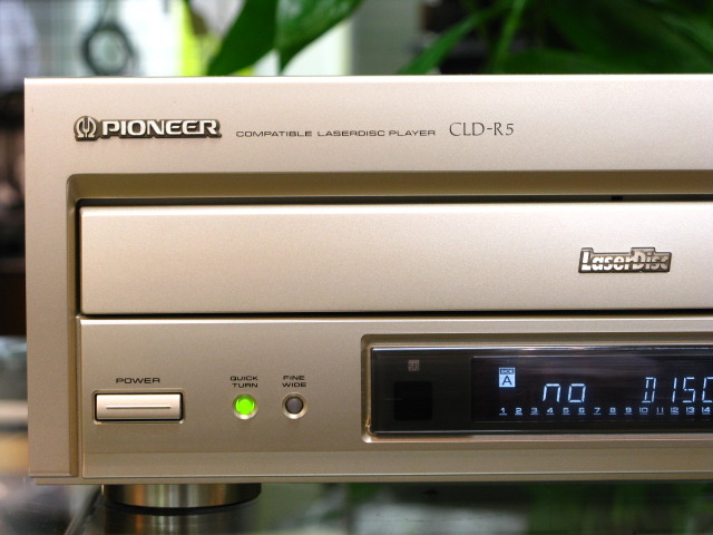 パイオニアLDプレーヤー★CLD-R5★メンテ修理済み動作良好です。両面再生。 パイオニア両面☆CLD-R5☆メンテ修理済み動作良好ですNEWロゴに傷